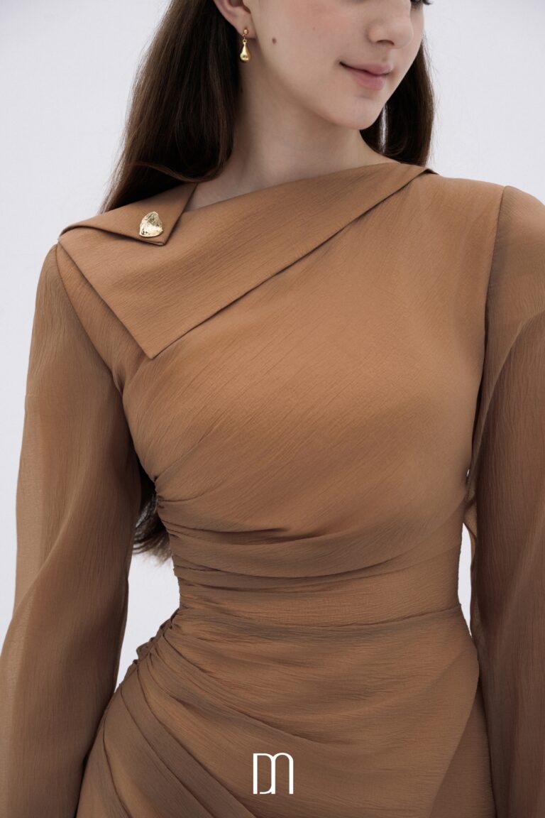 Roux asymmetric neckline mini dress with long sleeves - Image 3