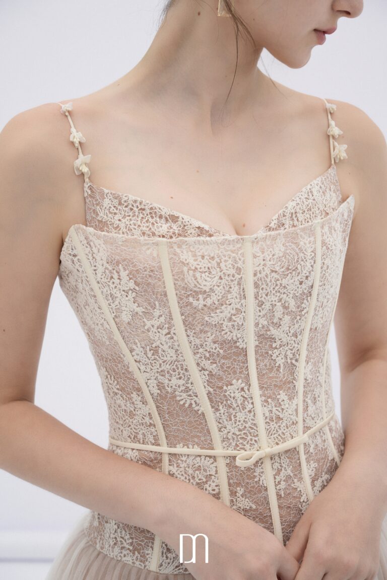 Alizea corset tulle midi dress - Image 3