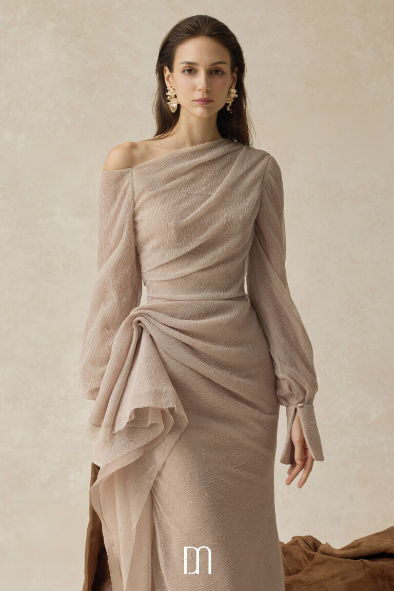 Elarion Asymmetrical mermaid dress with long sleeves - Image 3