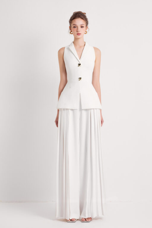 Daria K- lapel Modern Gile