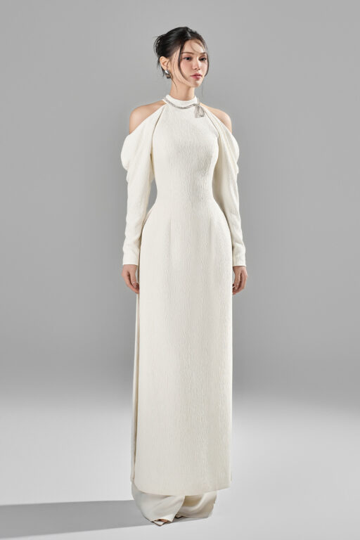 Liana halter neck Ao Dai with sparkling strings