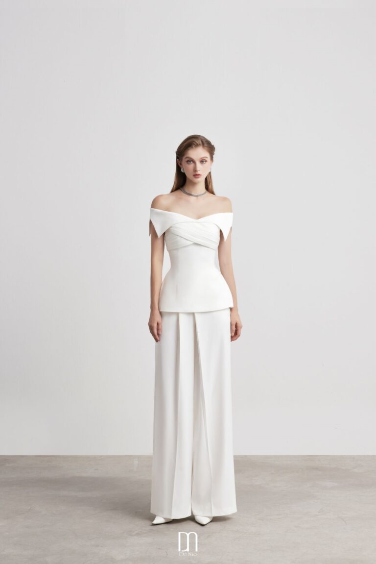 Farah Pleated pants