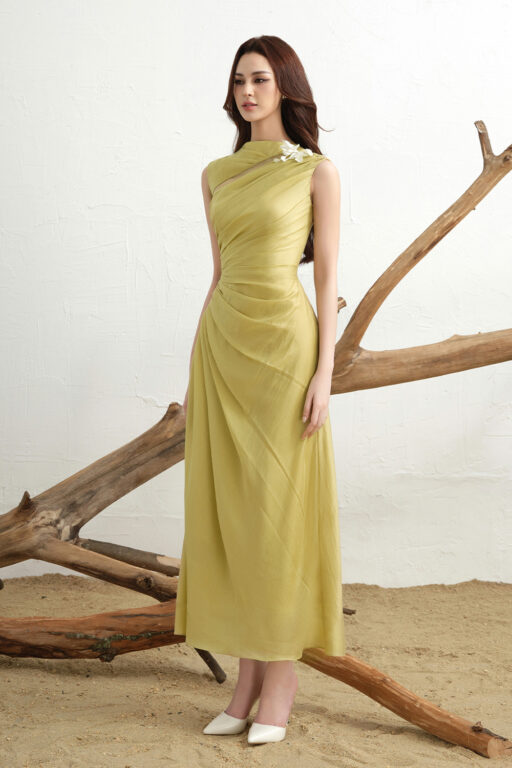 Donna Cut-out Chest Dress