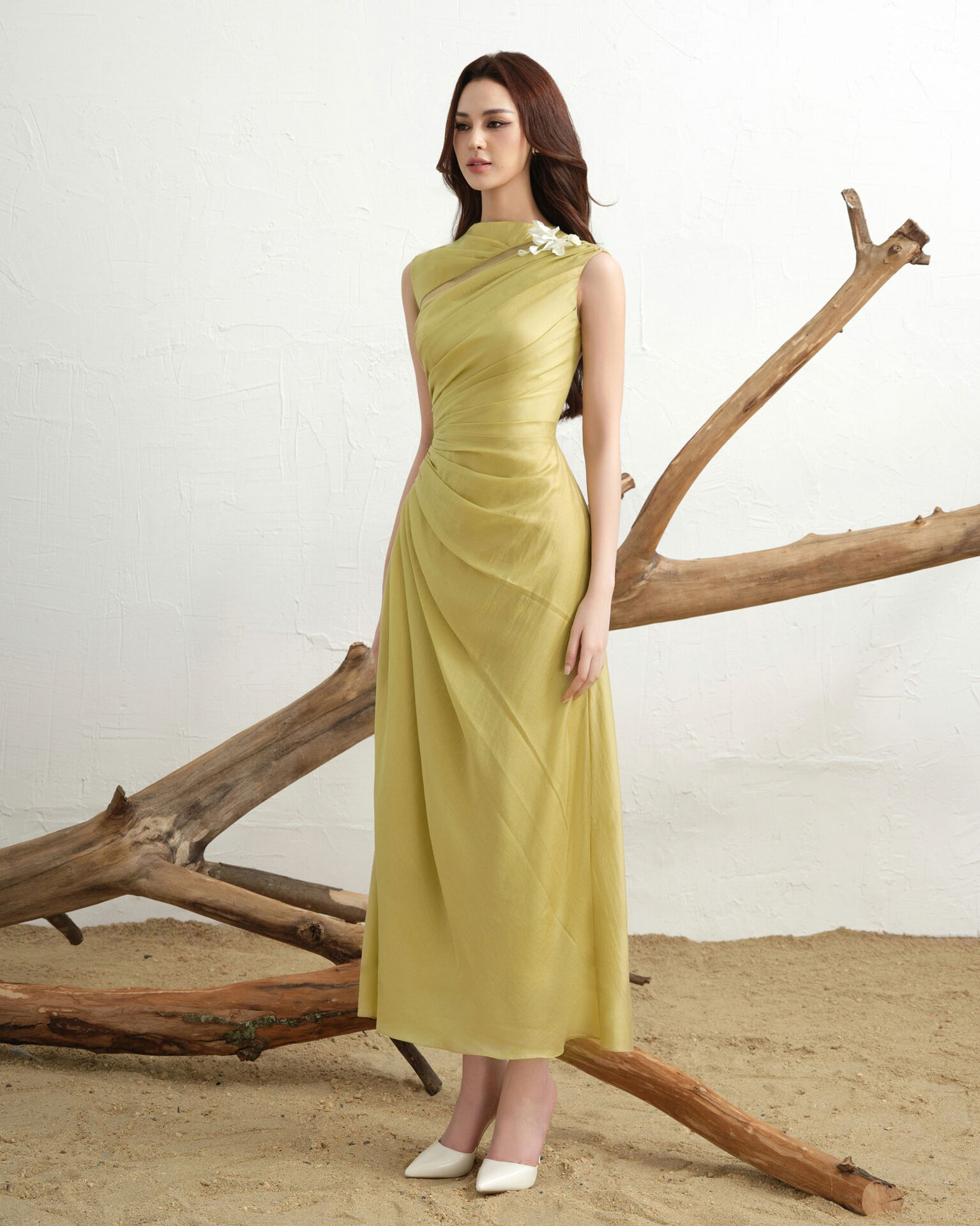 Calla Asymmetric Midi Dress Green
