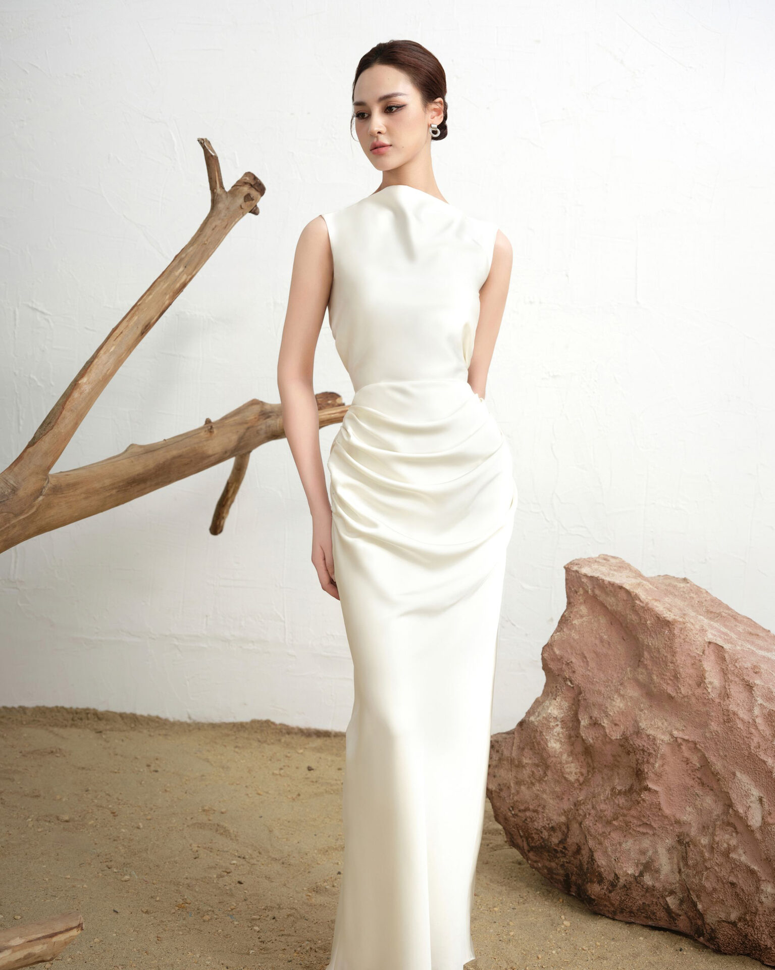 Calla Asymmetric Midi Dress Green