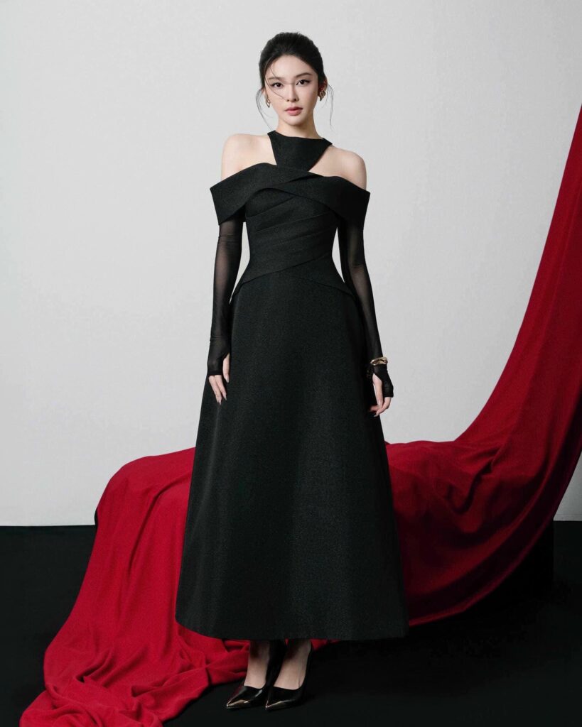 Calla Midi Jacquard Dress With Long Sleeves