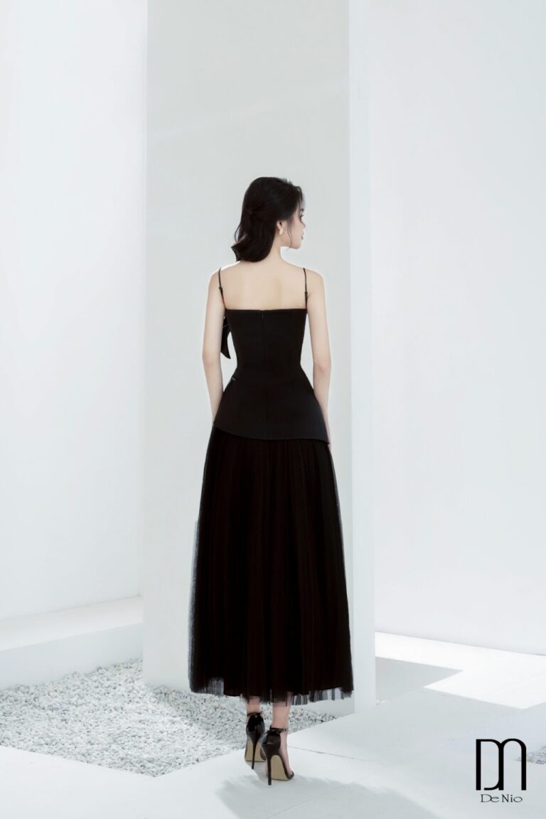 HARRIET PLEATED SKIRT