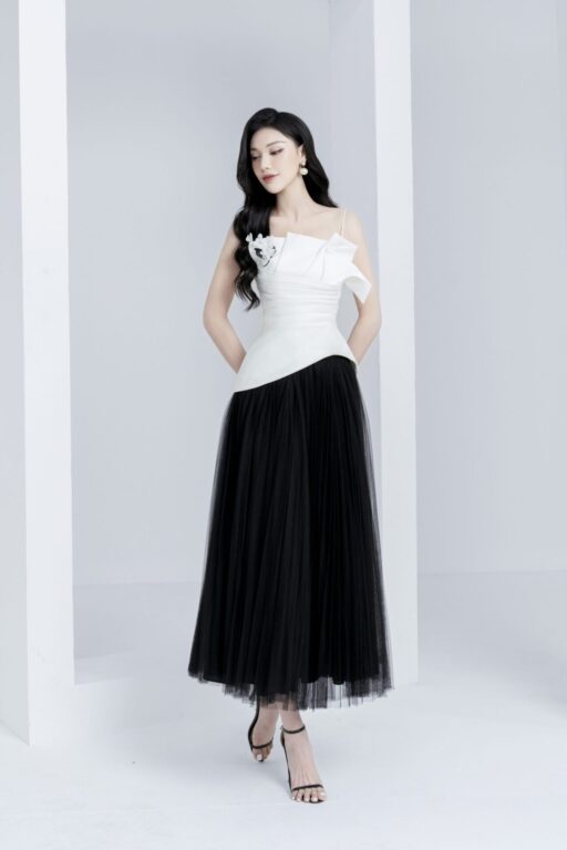 HARRIET PLEATED SKIRT (Elysian)