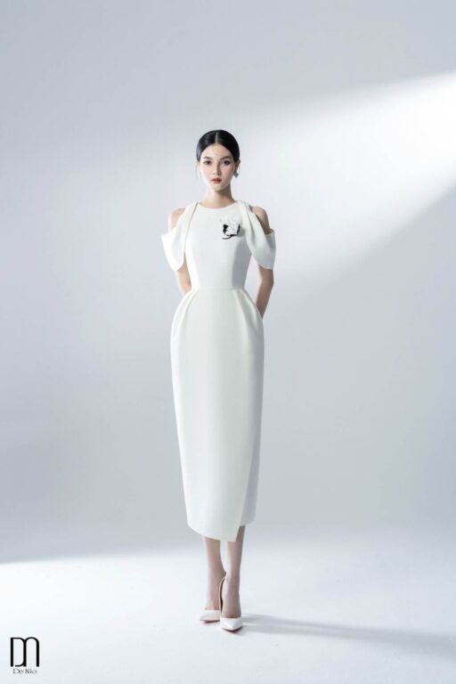 White Pearl Folding Dress
