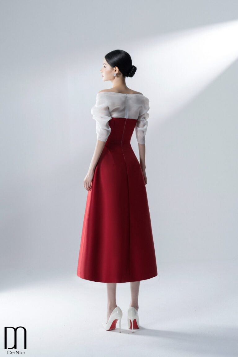 Maiantiem Carrying Pleated Dress