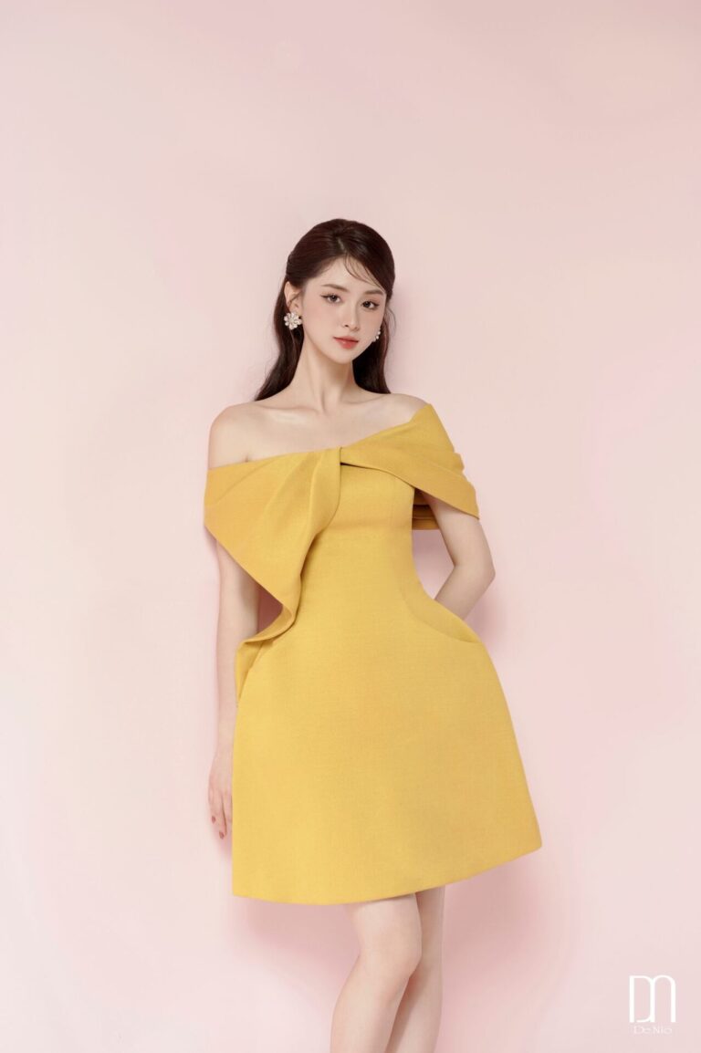 Greta 3D mini dress