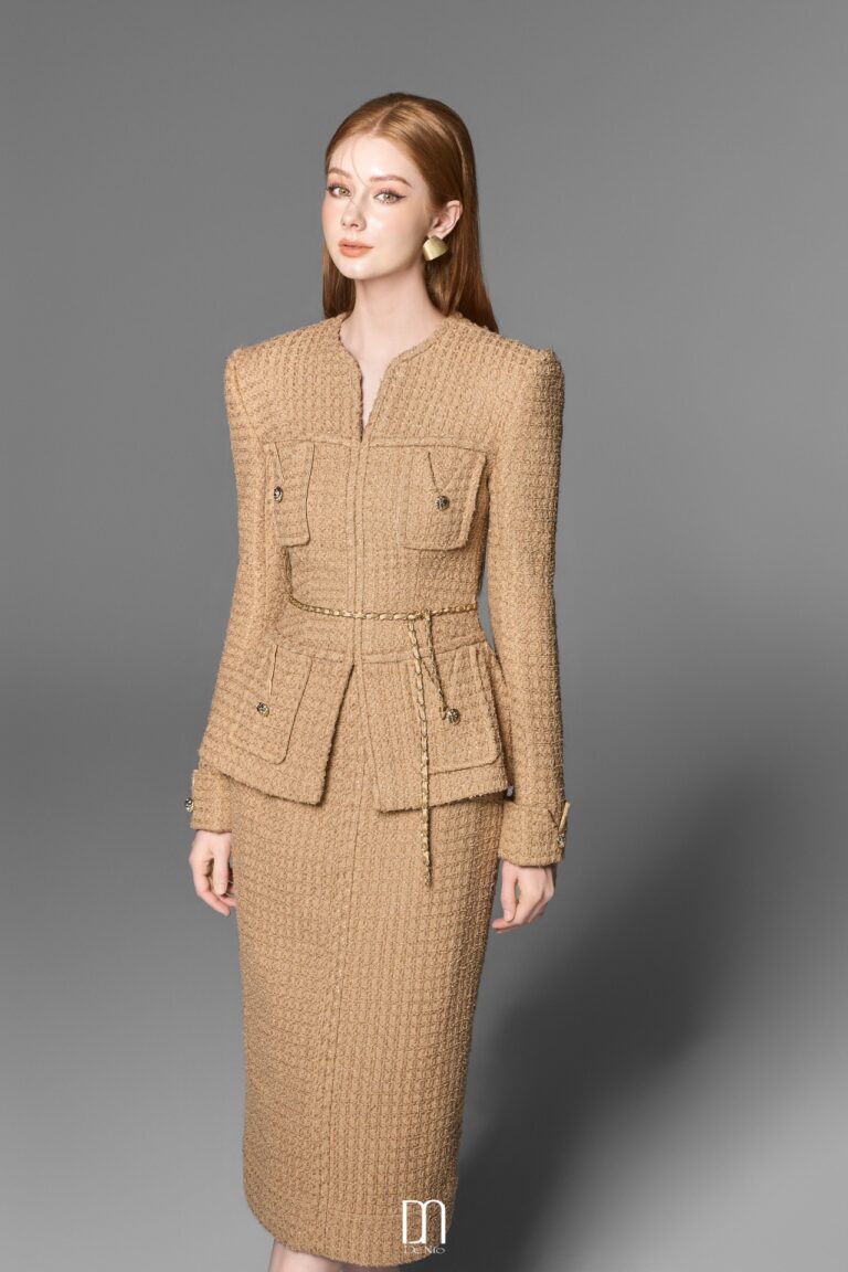 Gigi tweed jacket with square pockets