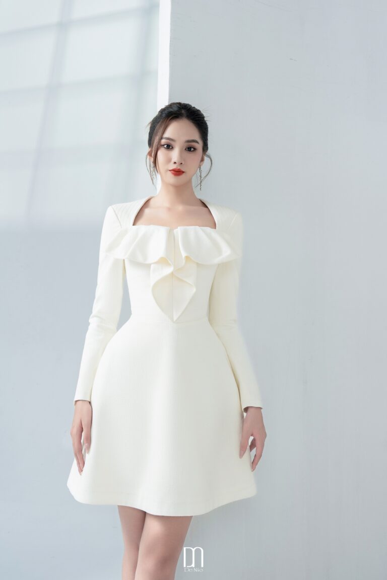 Daisy symmetrical bowtie dress