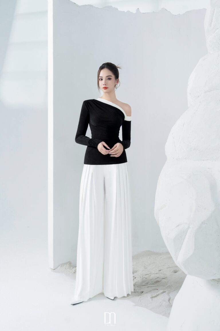 Meisa drape bling Top