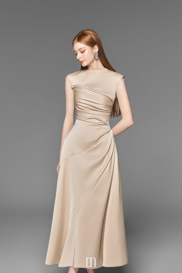 Lexie sleeveless dress with twisted detail