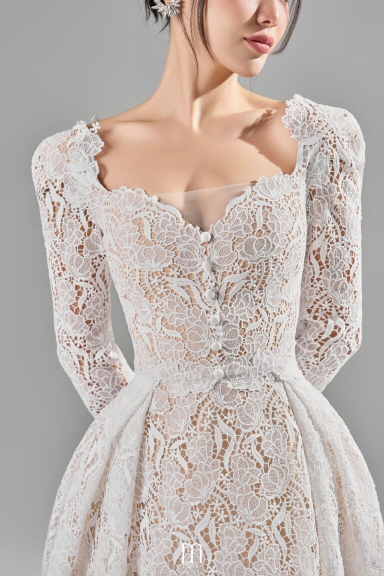 Zulie Fit'n flare lace mini dress