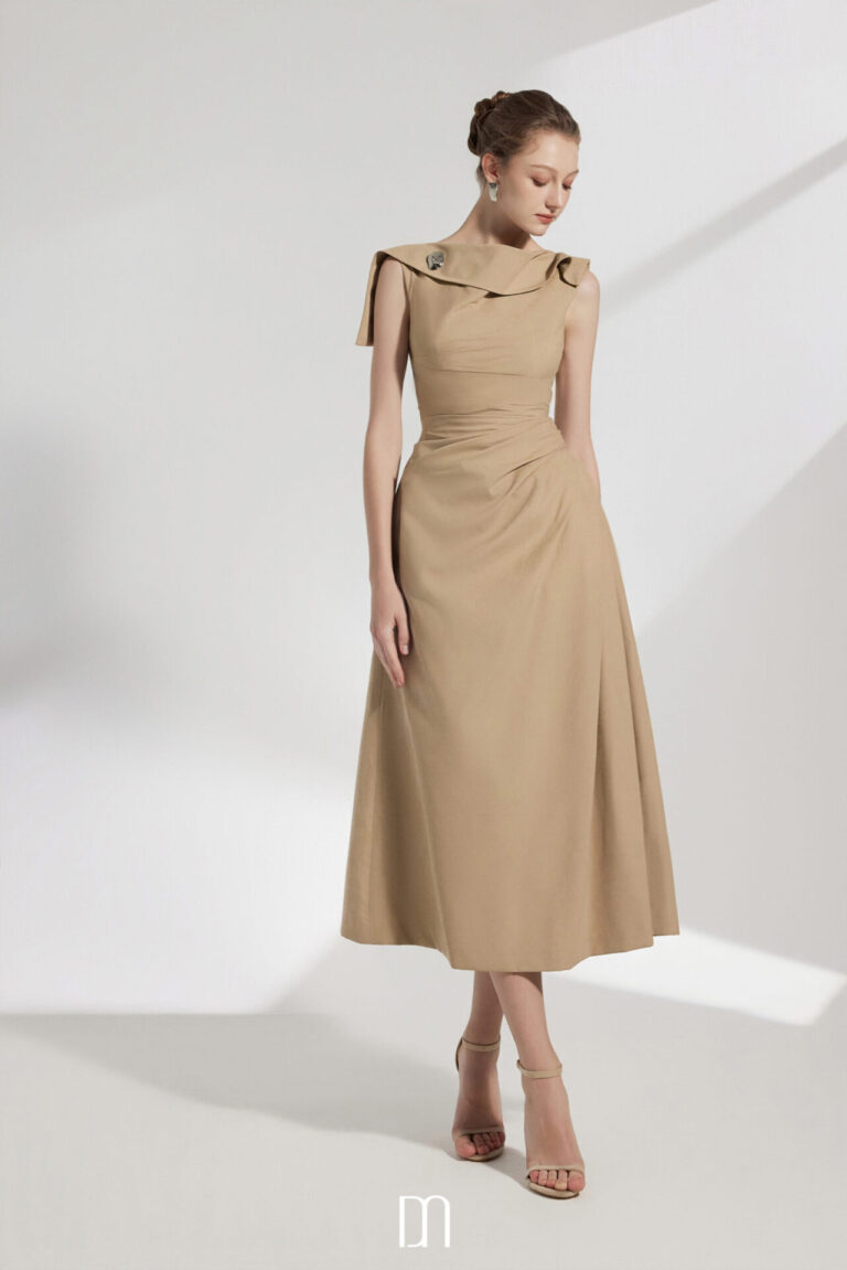 Solene Flipped Collar Neckline Midi Dress