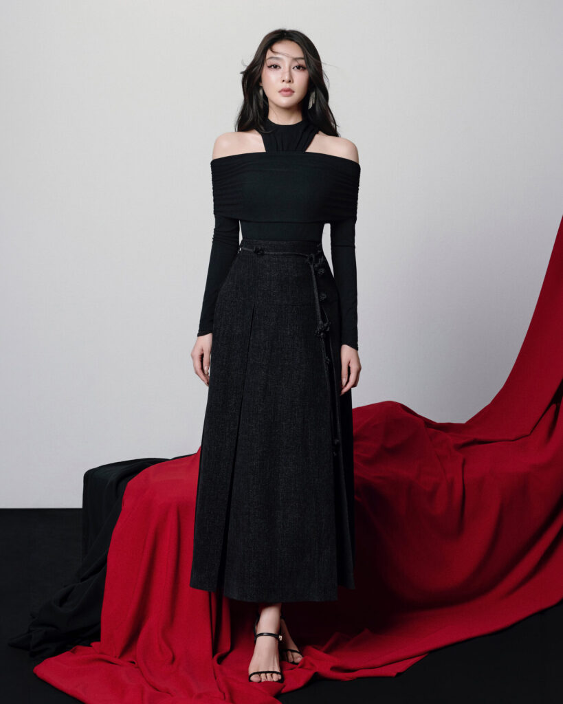 Elliana Midi Design Pleated Skirt