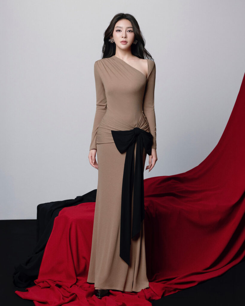 Melanie Maxi Mermaid Dress With Bow
