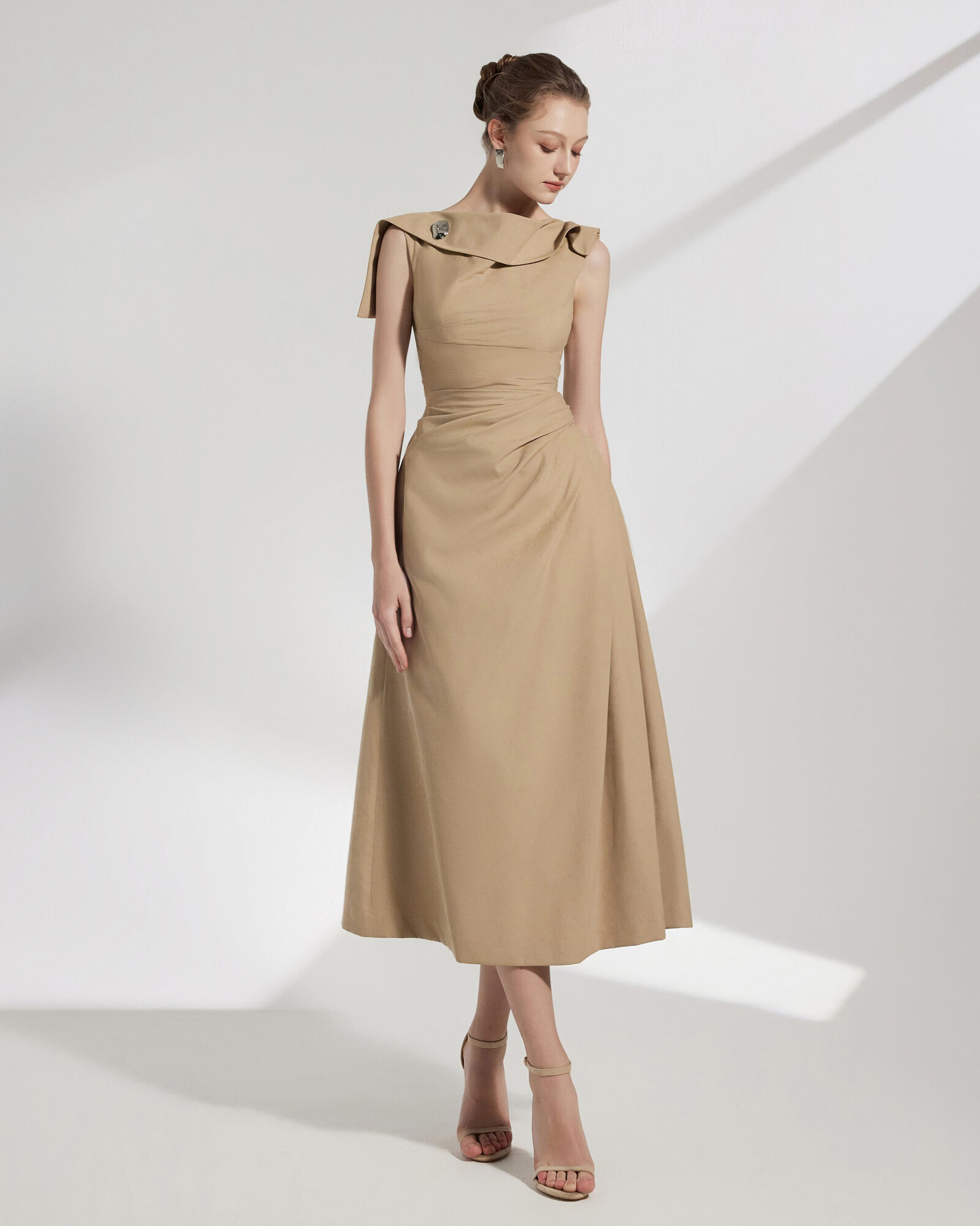 Solene Flipped Collar Neckline Midi Dress