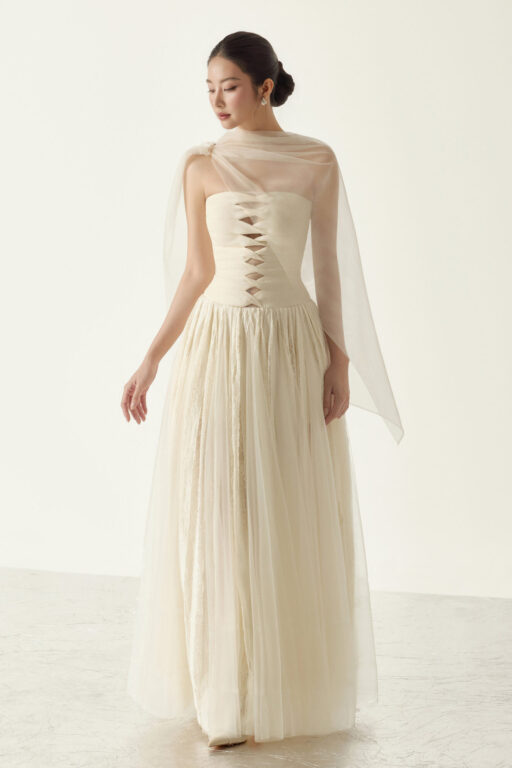 Elizabeth Strapless Lace Mesh Dress With Cape