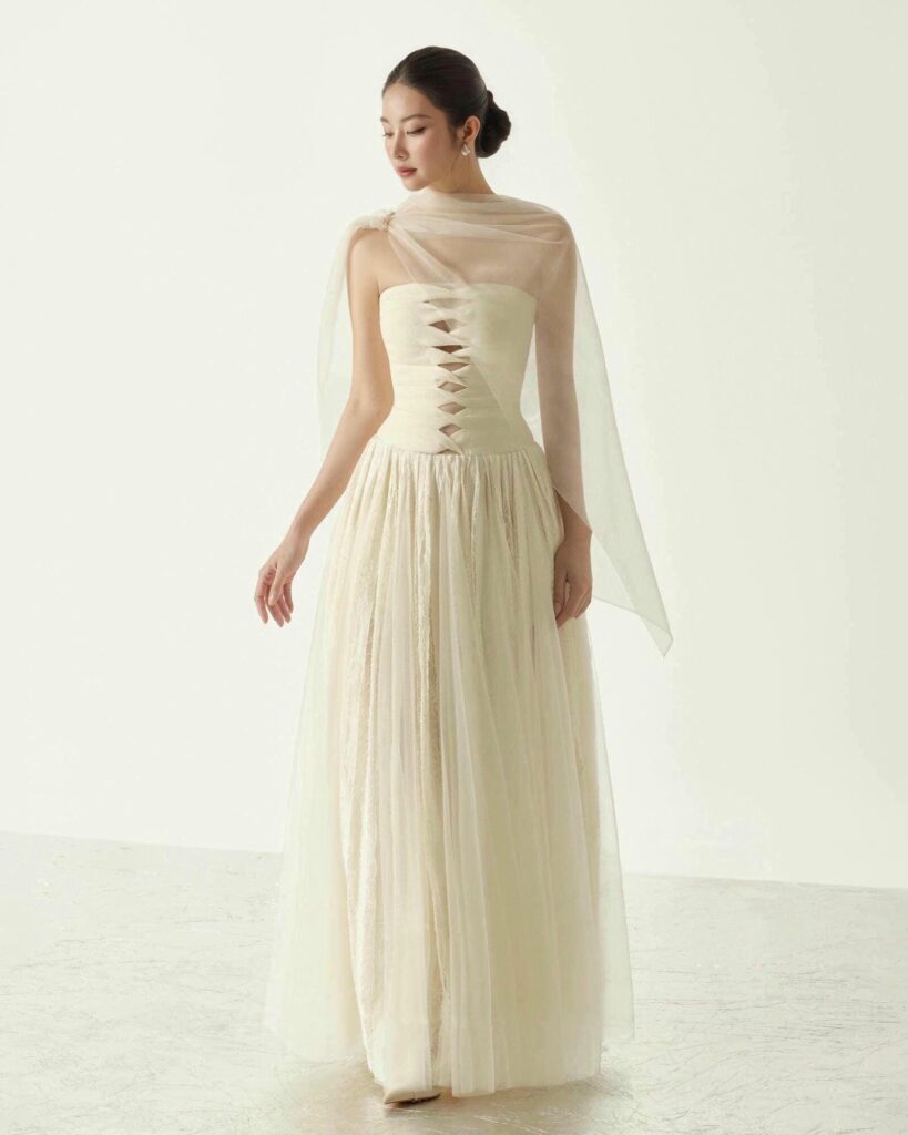 Elizabeth Strapless Lace Mesh Dress With Cape