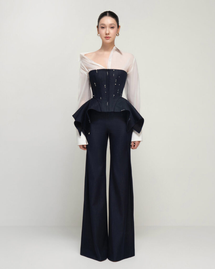 Perry pleated flare jeans