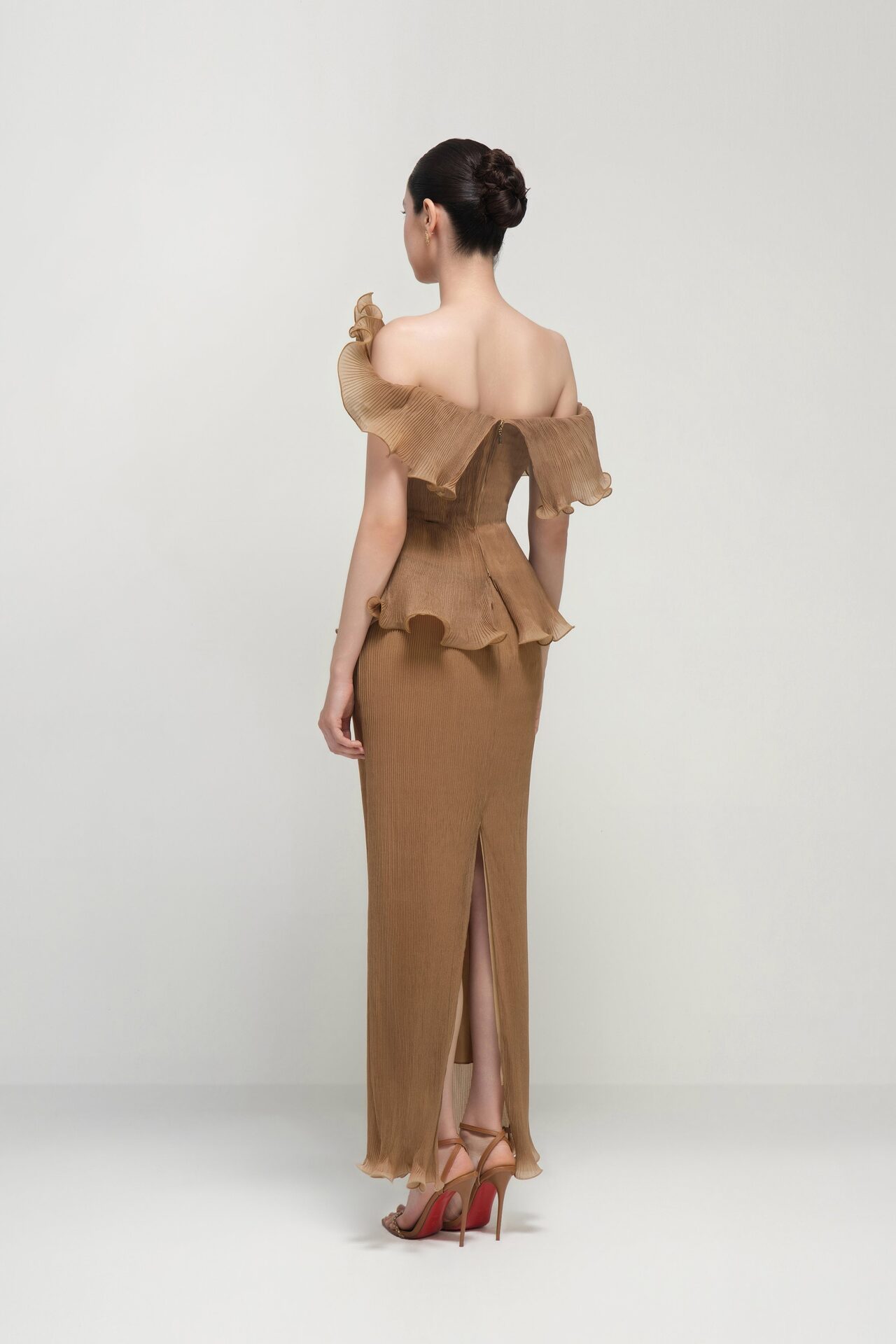 Rory off shoulder pleated peplum top