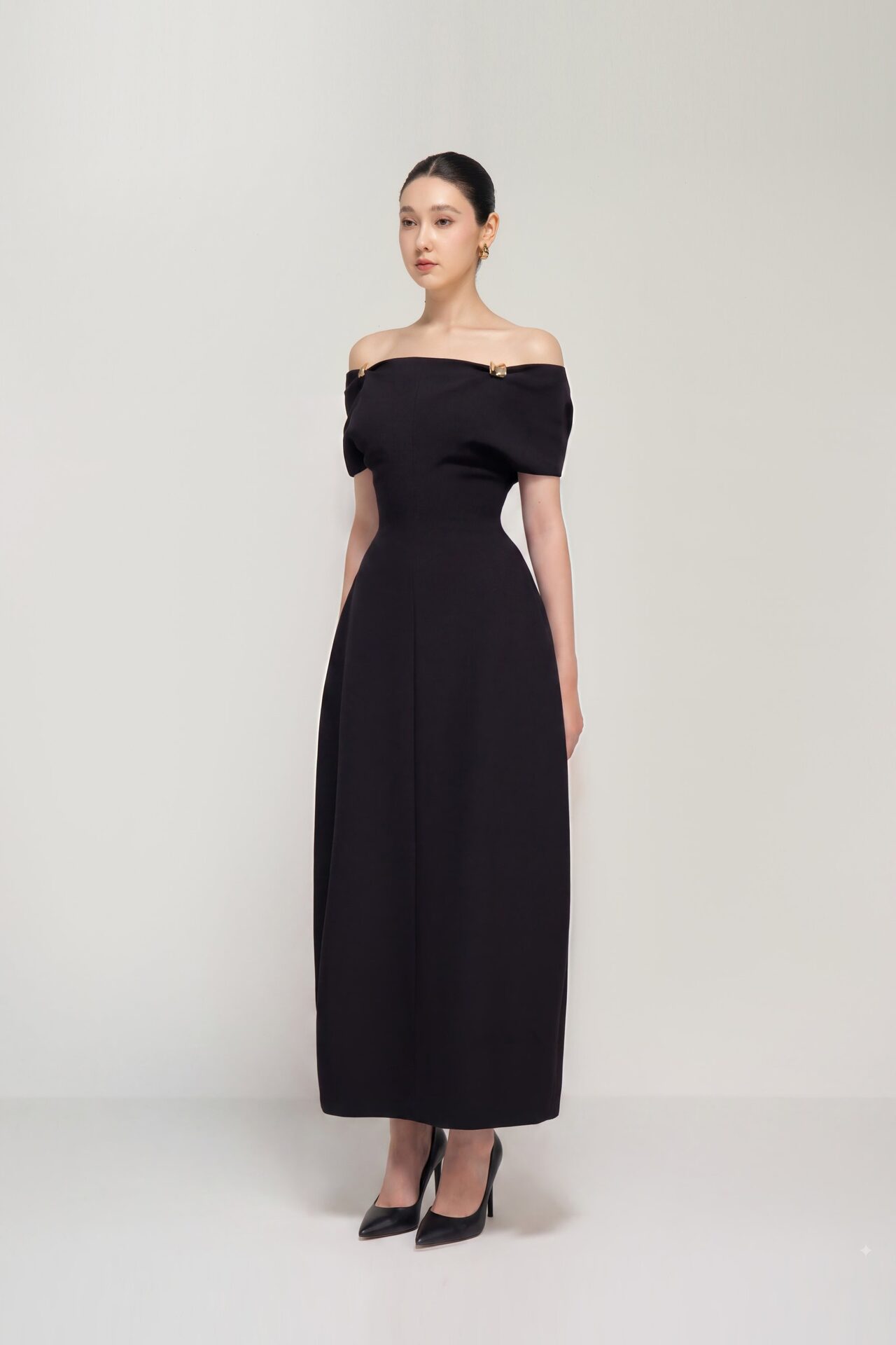 Taylor off-shoulder sculpted midi dress